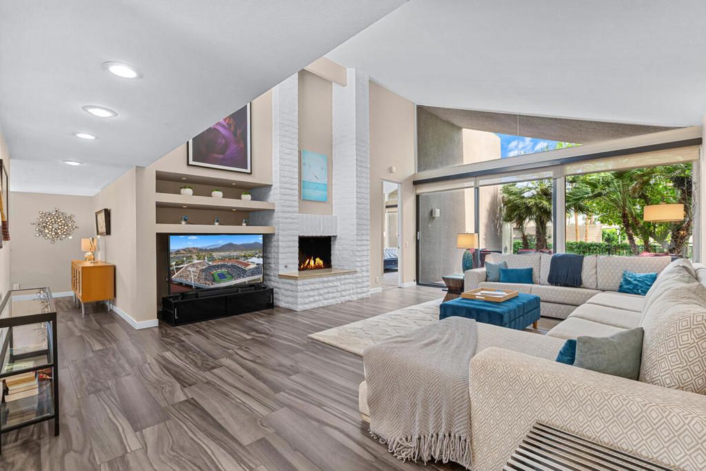 73721 Club Circle 412, Palm Desert, CA 92260