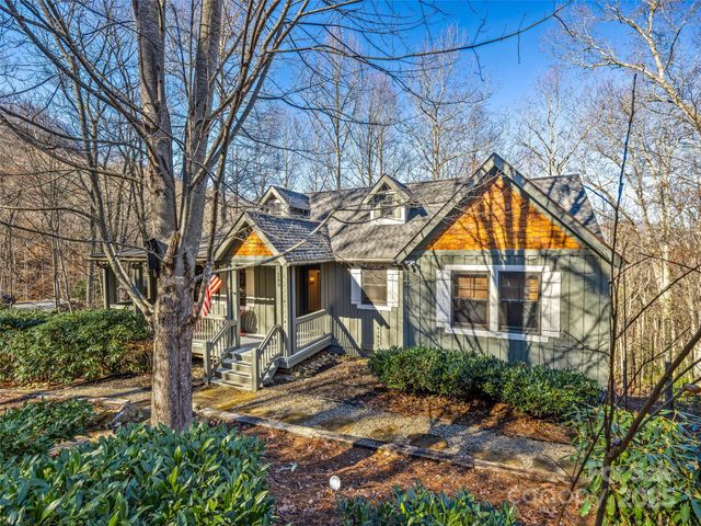 298 Hedgewood Drive, Tuckasegee, NC 28783