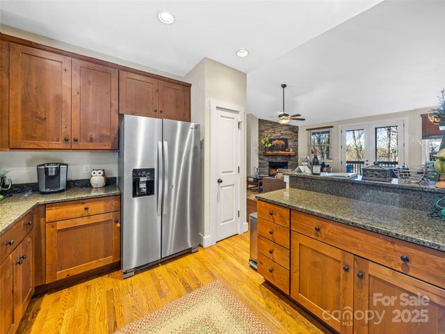 298 Hedgewood Drive, Tuckasegee, NC 28783