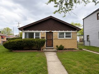 3724 Saint Paul Avenue, Bellwood, IL 60104