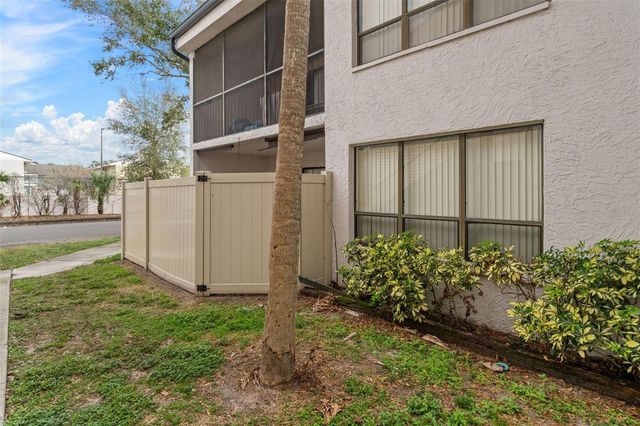 4821 PURITAN CIRCLE 104, Tampa, FL 33617