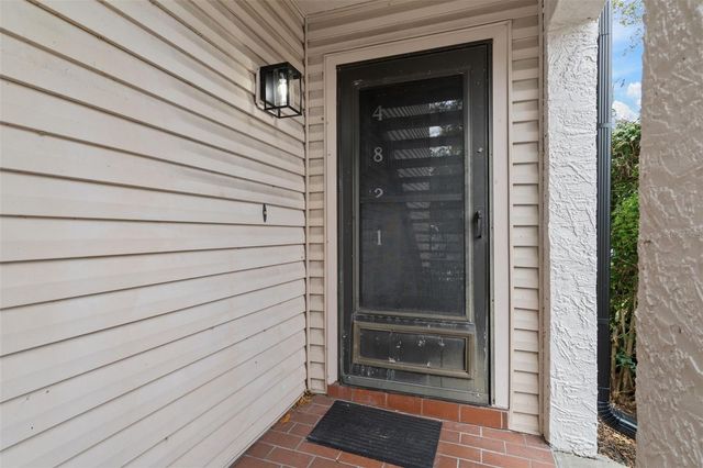 4821 PURITAN CIRCLE 104, Tampa, FL 33617