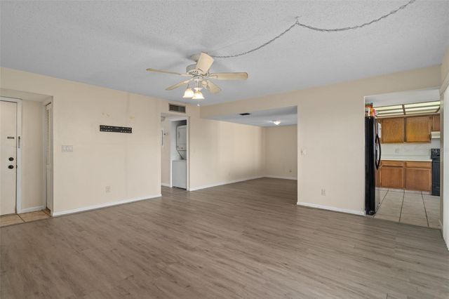 4821 PURITAN CIRCLE 104, Tampa, FL 33617