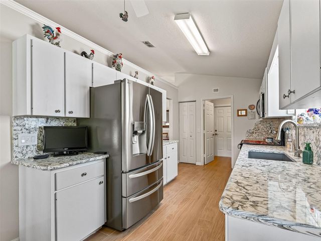 17812 SE 113TH TERRACE, Summerfield, FL 34491