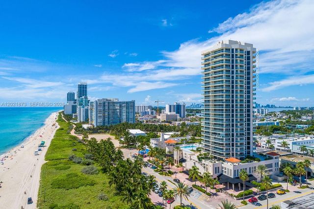 7330 Ocean Ter PH-D, Miami Beach, FL 33141
