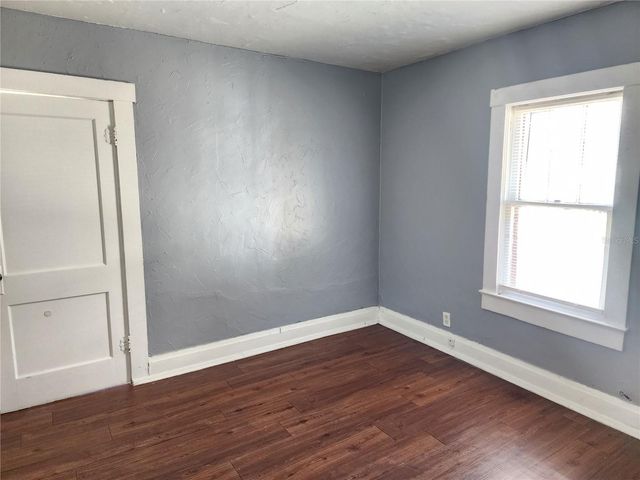 1001 POWELL STREET, Plant City, FL 33563