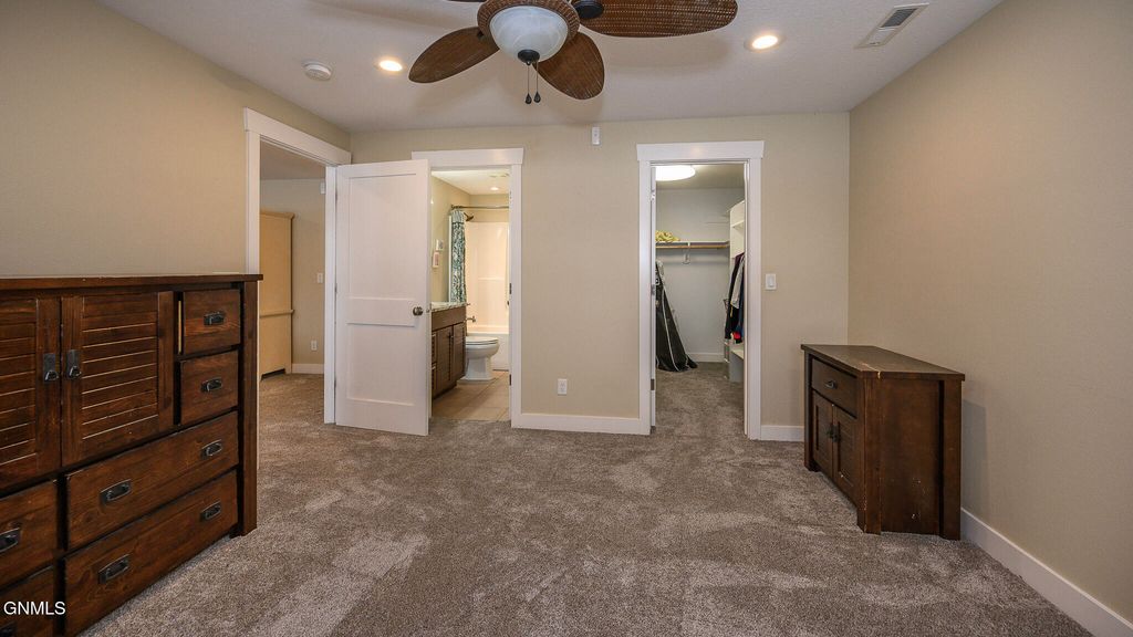 2916 Whisper Drive, Bismarck, ND 58504 photo 52