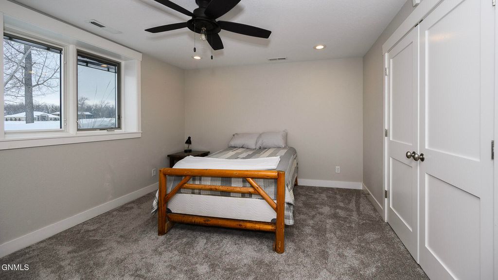 2916 Whisper Drive, Bismarck, ND 58504 photo 59