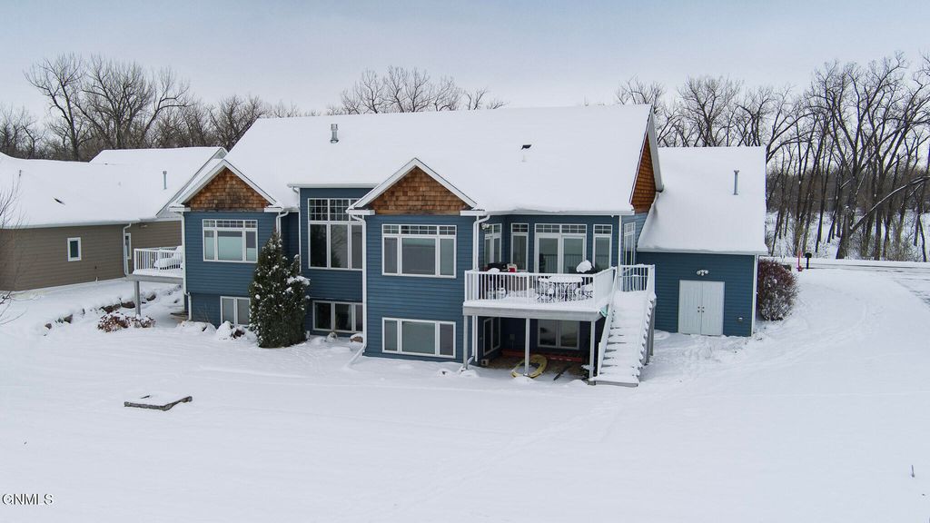 2916 Whisper Drive, Bismarck, ND 58504 photo 89