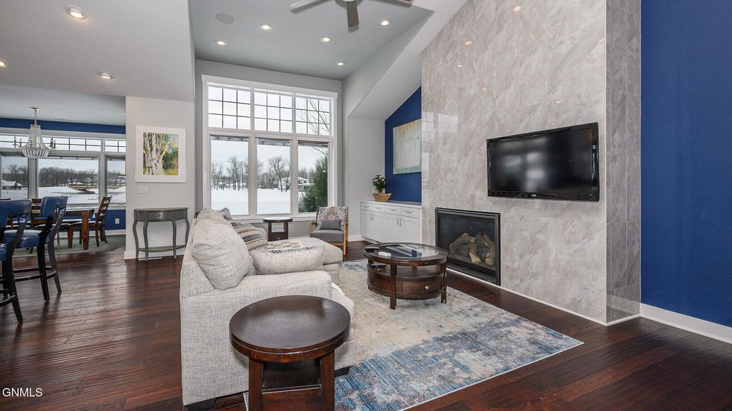 2916 Whisper Drive, Bismarck, ND 58504 photo 9