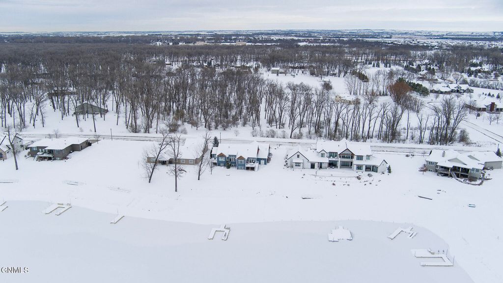 2916 Whisper Drive, Bismarck, ND 58504 photo 91