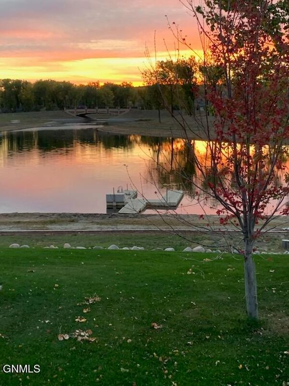 2916 Whisper Drive, Bismarck, ND 58504 photo 97