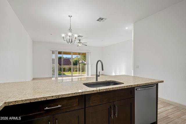 16627 E BAYFIELD Drive 2, Fountain Hills, AZ 85268