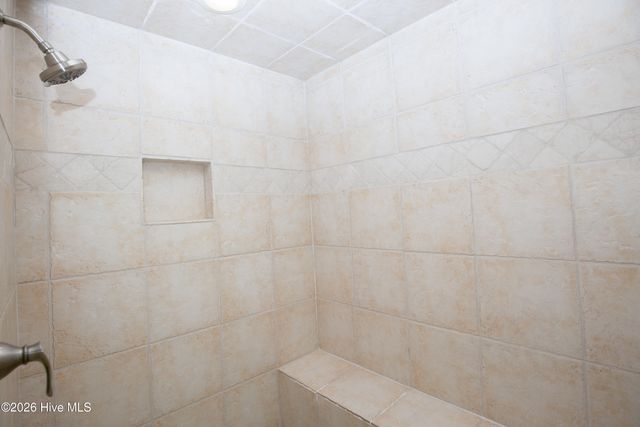 225 E Vermont Avenue, Southern Pines, NC 28387