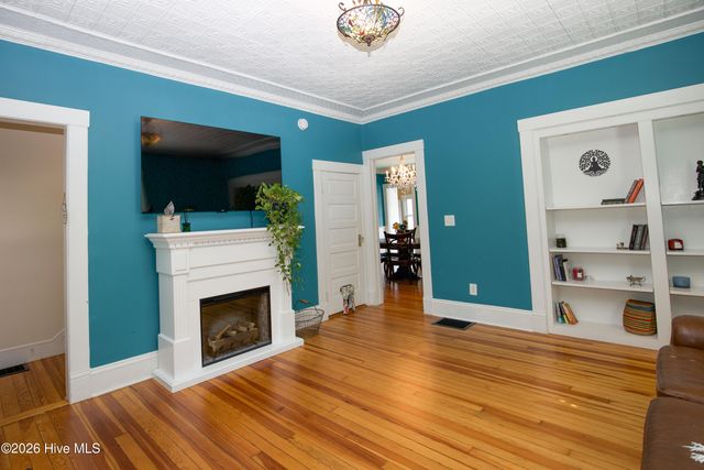 225 E Vermont Avenue, Southern Pines, NC 28387