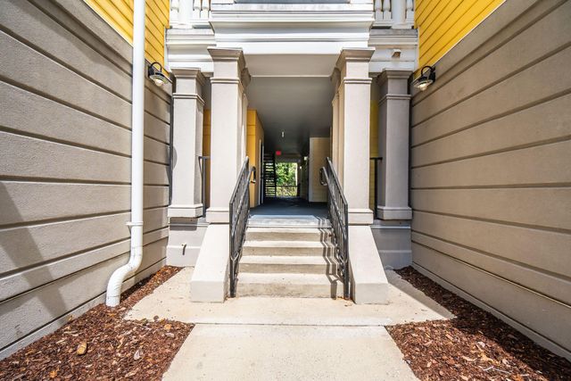 1826 Telfair Way, Charleston, SC 29412