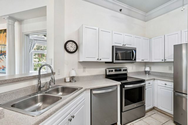 1826 Telfair Way, Charleston, SC 29412