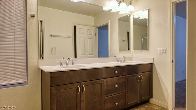 7122 Black Sage Street, Las Vegas, NV 89118