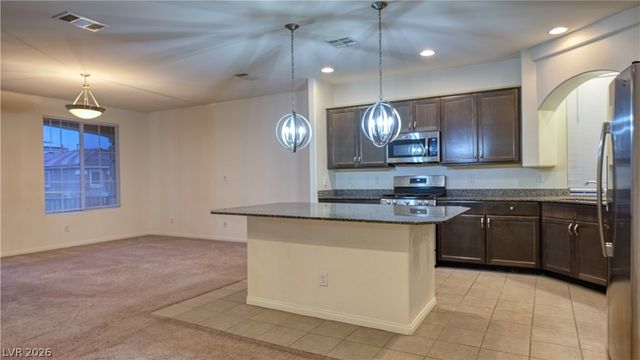 7122 Black Sage Street, Las Vegas, NV 89118