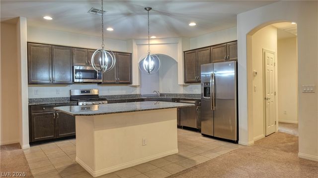 7122 Black Sage Street, Las Vegas, NV 89118