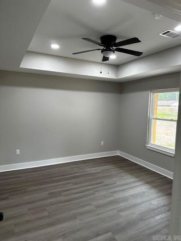 2702 S Belair, Pine Bluff, AR 71601