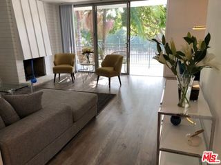 9297 BURTON Way C, Beverly Hills, CA 90210