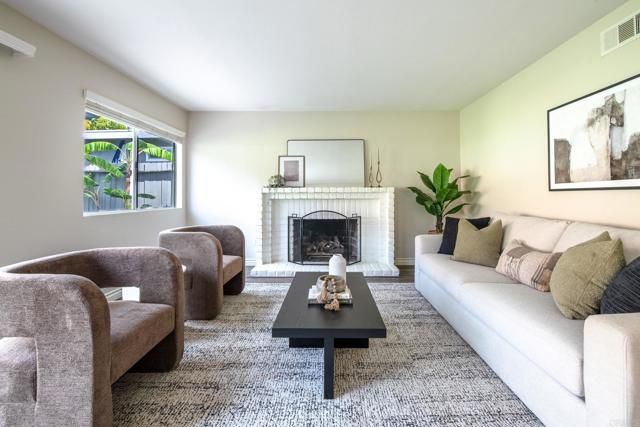 2940 Gaviota Circle, Carlsbad, CA 92009