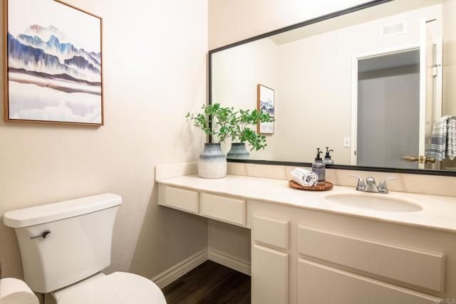 2940 Gaviota Circle, Carlsbad, CA 92009