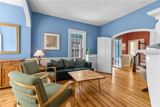 58 Second Street, Newport, RI 02840