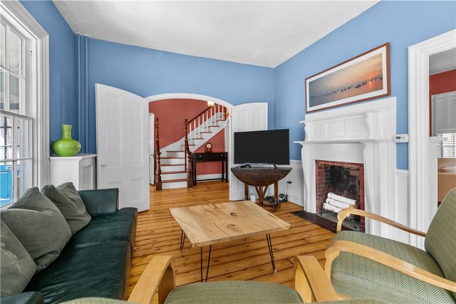 58 Second Street, Newport, RI 02840