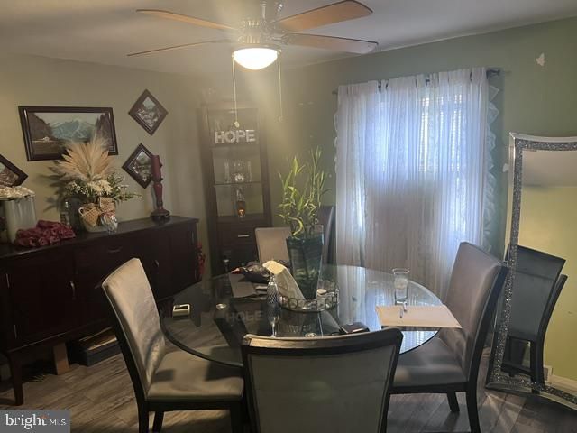 411 W SOUTH AVE, Glenolden, PA 19036