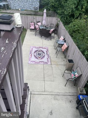 411 W SOUTH AVE, Glenolden, PA 19036