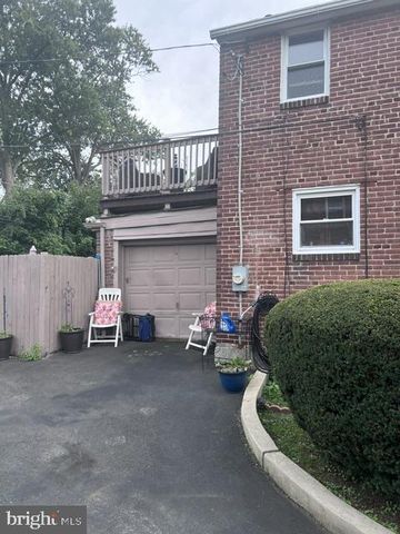 411 W SOUTH AVE, Glenolden, PA 19036