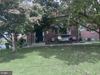 411 W SOUTH AVE, Glenolden, PA 19036