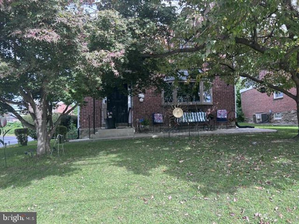 411 W SOUTH AVE, Glenolden, PA 19036 — exterior