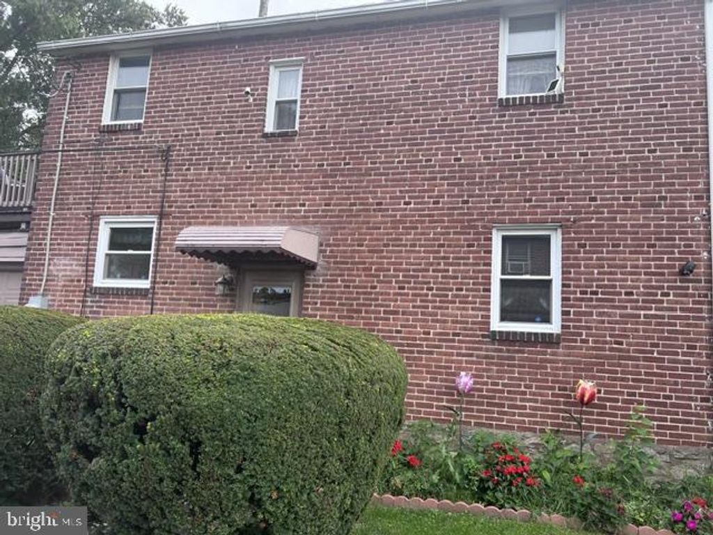 411 W SOUTH AVE, Glenolden, PA 19036 — photo 3