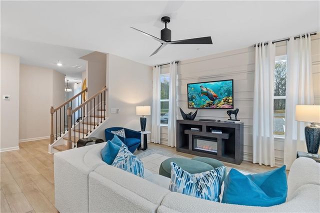 839 Eagle Avenue, Riverdale, GA 30296