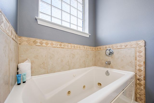 77 Mark Street, Destin, FL 32541