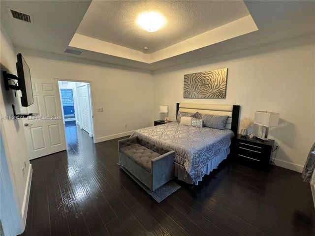 8905 NW 98th Ave 8905, Doral, FL 33178