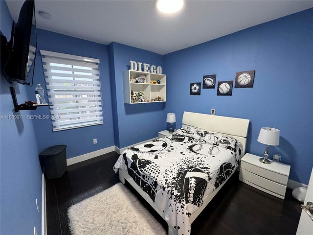 8905 NW 98th Ave 8905, Doral, FL 33178