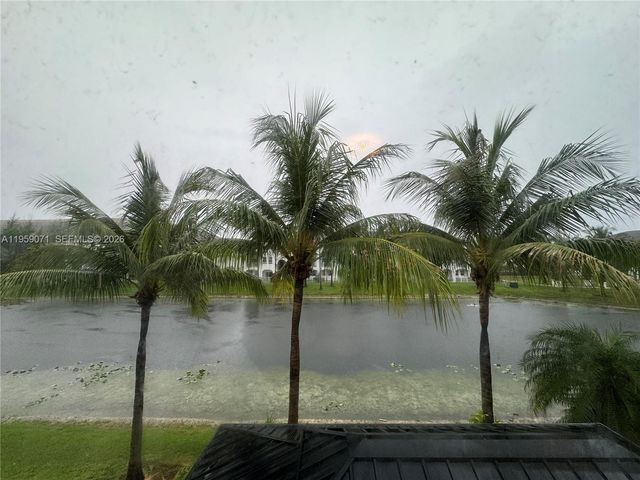 8905 NW 98th Ave 8905, Doral, FL 33178