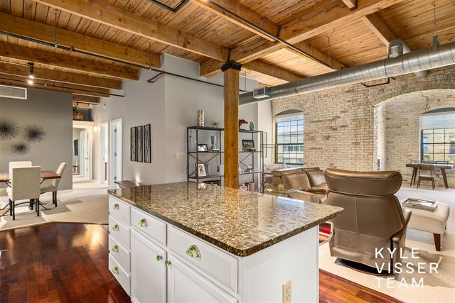 940 Monroe Avenue 503, Grand Rapids, MI 49503