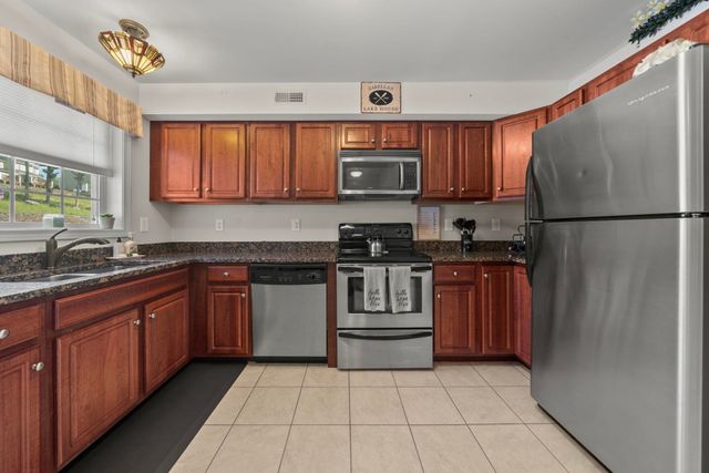 28 Shane Way Unit 2, Laconia, NH 03246