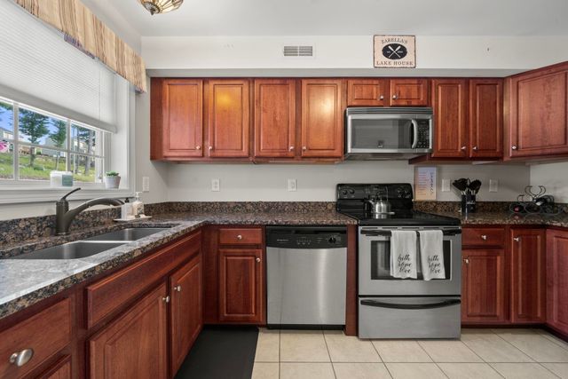 28 Shane Way Unit 2, Laconia, NH 03246