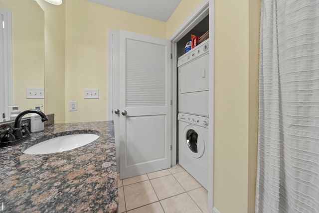 28 Shane Way Unit 2, Laconia, NH 03246