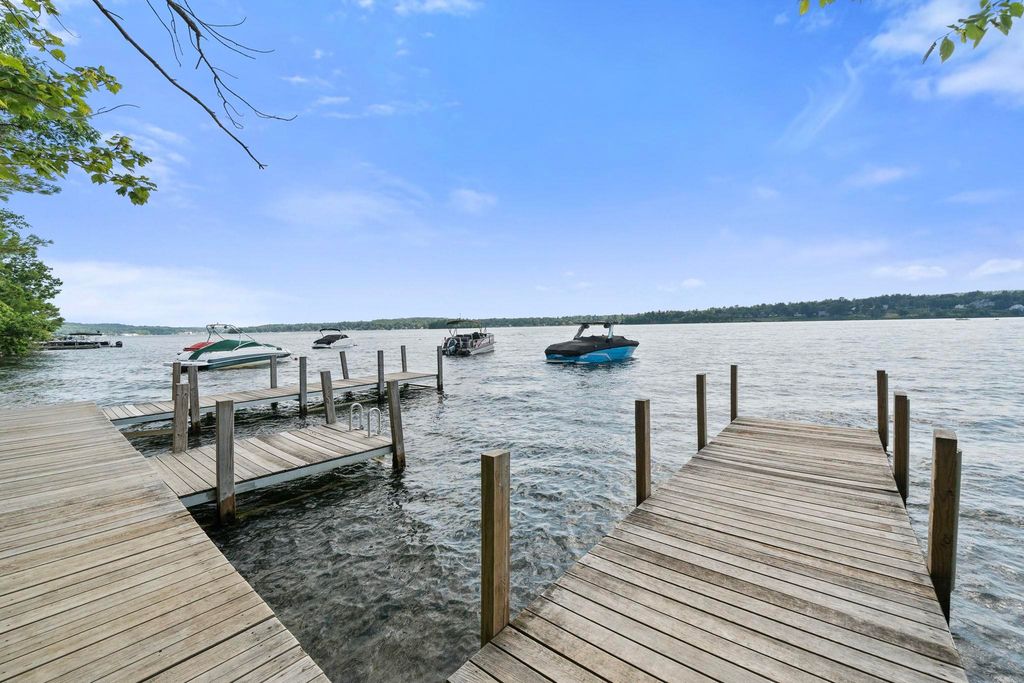 28 Shane Way Unit 2, Laconia, NH 03246