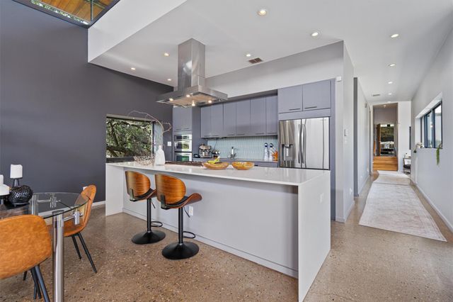 1302 Socorro DR, Austin, TX 78734