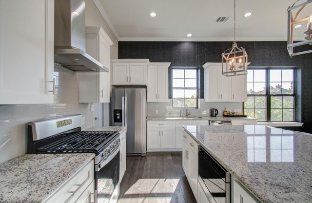 3335 Beverly Forest Drive, Houston, TX 77057