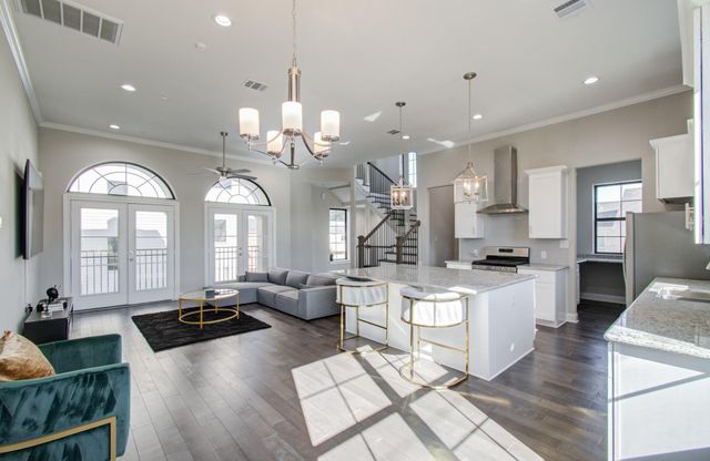 3335 Beverly Forest Drive, Houston, TX 77057