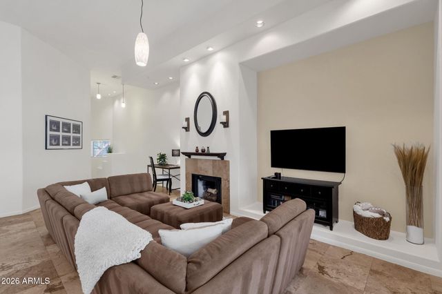 8245 E BELL Road 208, Scottsdale, AZ 85260